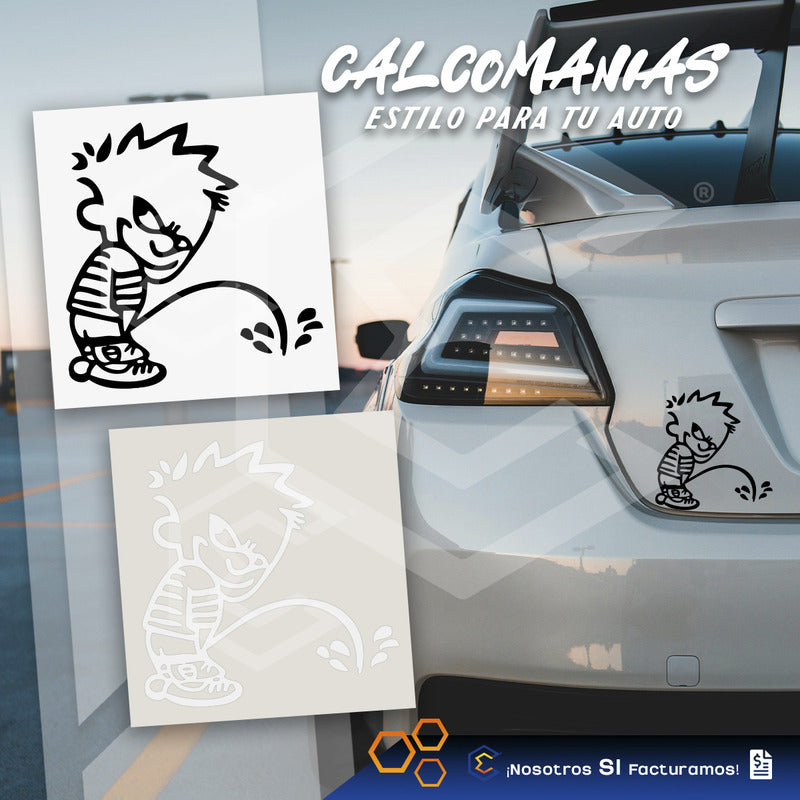 Calcomanía Niño Orinando Sticker Vinil Auto Moto 15cm X 14cm