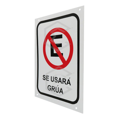 Señalamiento Placa Letrero No Estacionarse Usará Grúa 28x38 Blanco