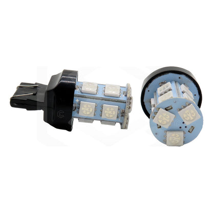 Par Focos 13 Leds 7443 Cuartos Stop Direccional Estrobo 12v