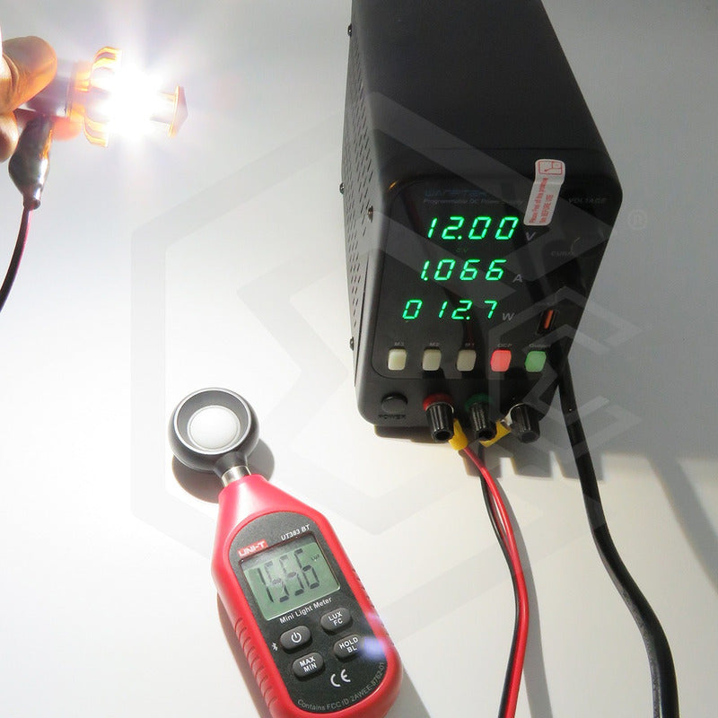 Foco De Carro/moto H4 2 Polos Ba20d Con Luz Led 4 Caras 15w