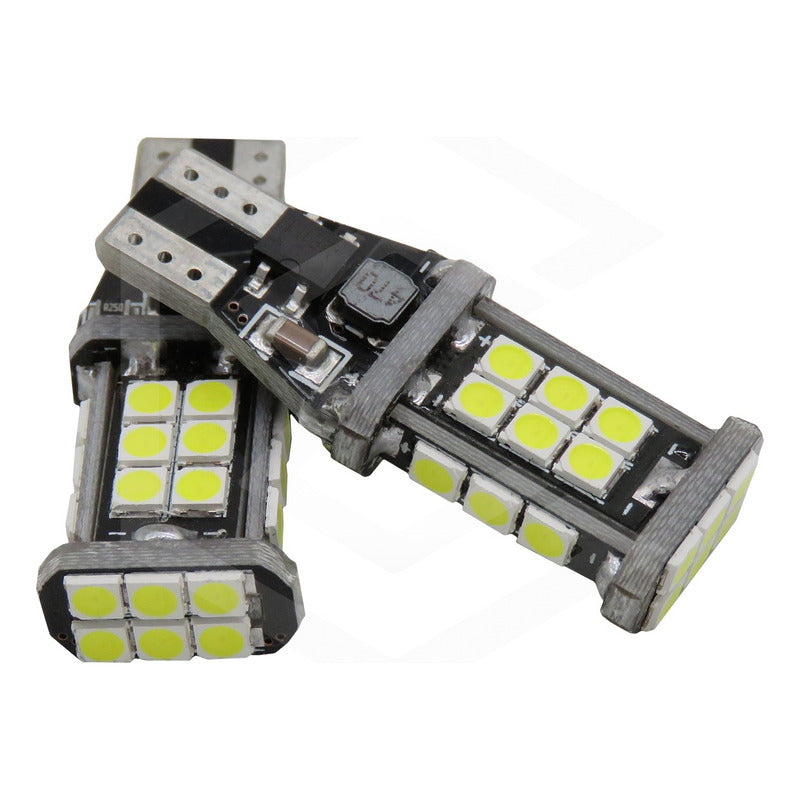 Par De Focos Canbus T15 Para Reversa 24 Leds 12 A 24v 1400lm