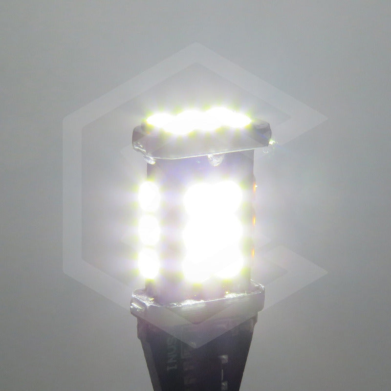 Par De Focos Canbus T15 Para Reversa 24 Leds 12 A 24v 1400lm