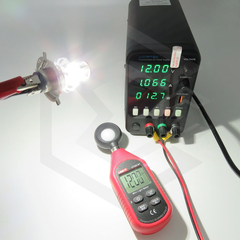 Foco De Carro/moto H4 2 Polos Ba20d Con Luz Led 4 Caras 15w