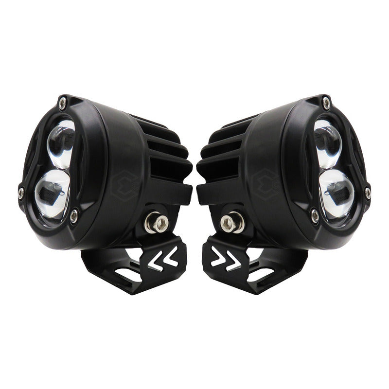 Faro Cuadrado O Redondo Lupa Bicolor 18,000lm 7 Led Uso Rudo