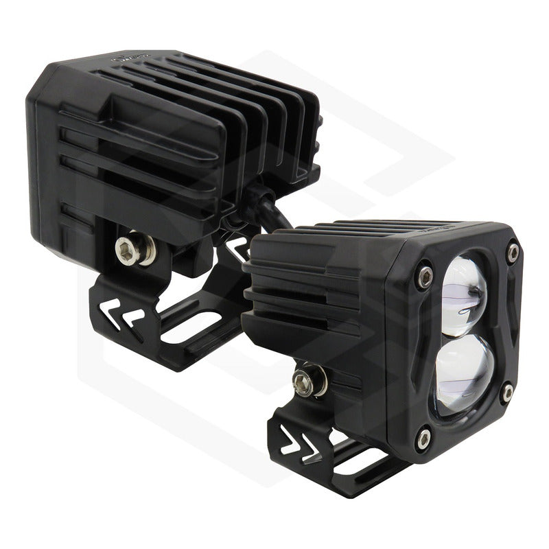 Faro Cuadrado O Redondo Lupa Bicolor 18,000lm 7 Led Uso Rudo